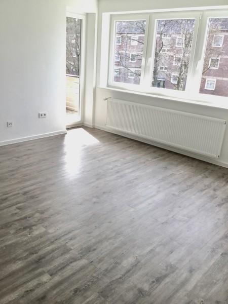 Schöner Wohnen - geräumige 3-Zimmer-Wohnung mit Balkon zimmer