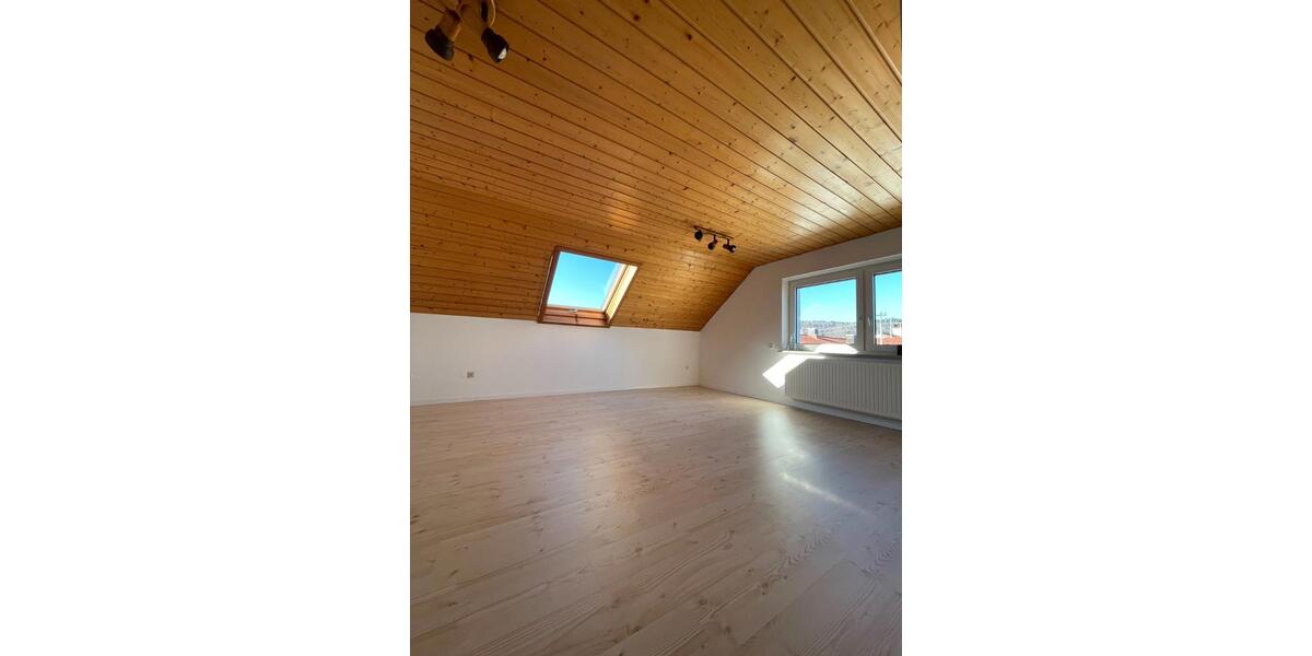 Dachgeschoßwohnung Burladingen - 1.5 Zimmer, 45 m&sup2;, 450&euro; | Angebot:26012921