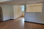 Wohnhaus mit 5 Zimmern in 97855 Homburg zu vermieten zimmer