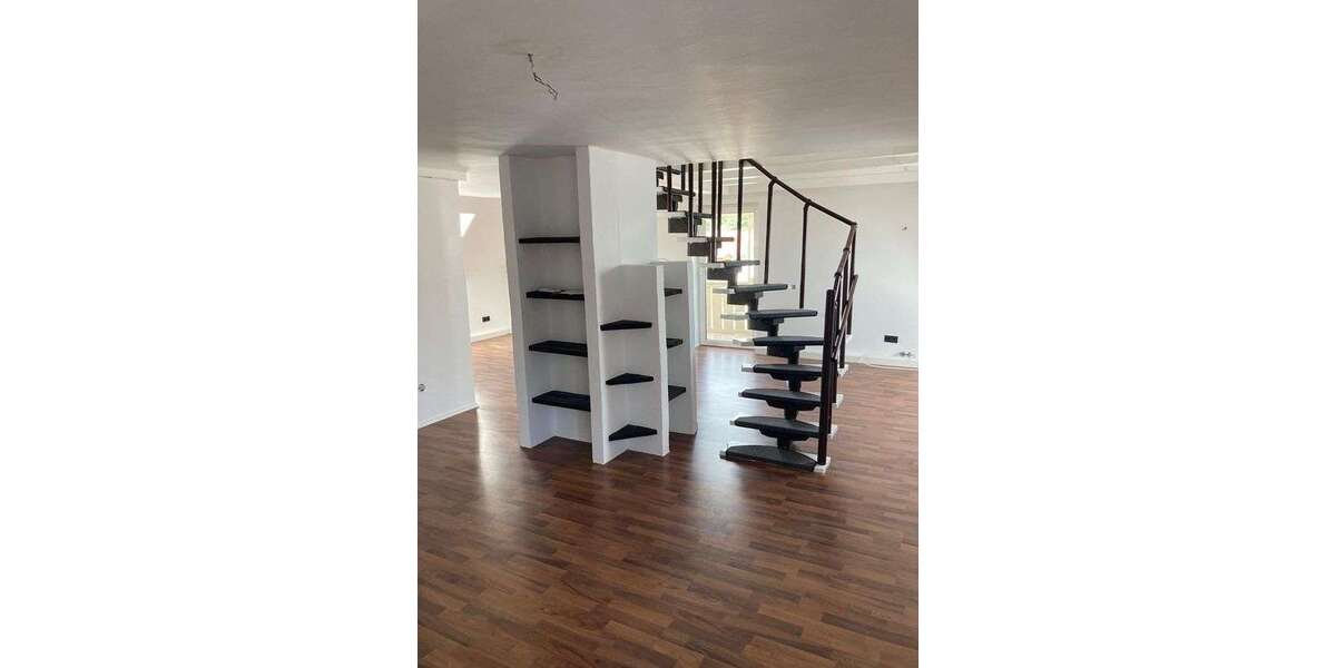 Etagenwohnung Töging - 3 Zimmer, 97 m&sup2;, 910&euro; | Angebot:24909677