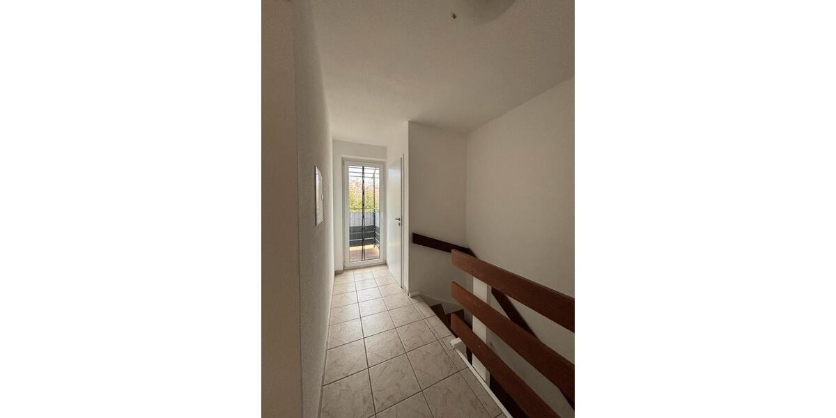 Maisonettenwohnung Trossingen - 3 Zimmer, 84 m&sup2;, 1.100&euro; | Angebot:25073992