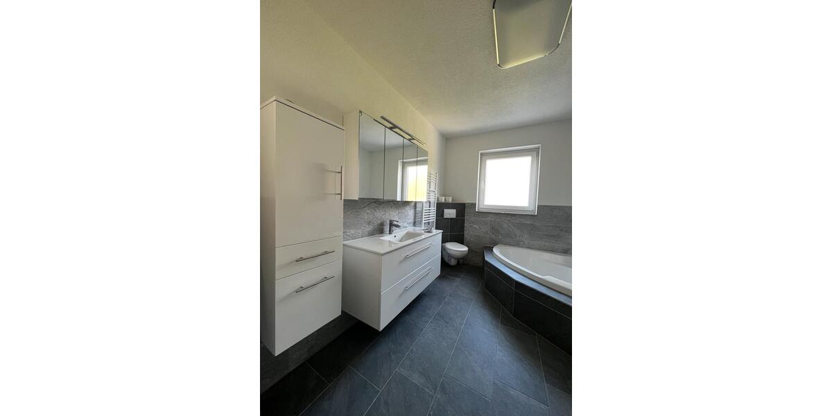Maisonettenwohnung Olpe - 4 Zimmer, 120 m&sup2;, 820&euro; | Angebot:26586351