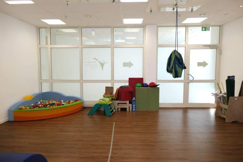 Gewerbeobjekt Nürnberg Wetzendorf - 6 Zimmer, 182 m&sup2;, 2.200&euro; | Angebot:23954300