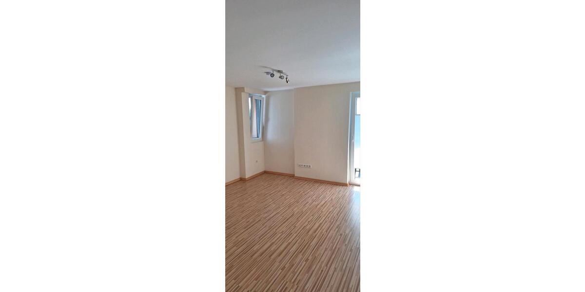 Etagenwohnung Borken - 4 Zimmer, 140 m&sup2;, 1.400&euro; | Angebot:26535405
