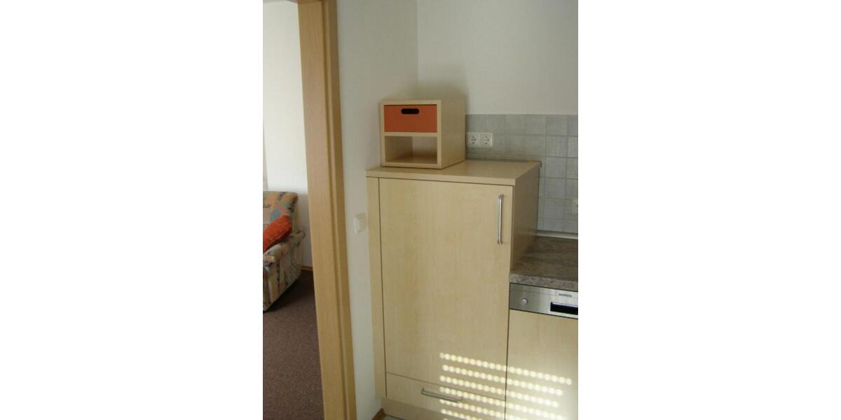 Erdgeschoßwohnung Sulzbach-Rosenberg Rosenberg - 1 Zimmer, 33 m&sup2;, 300&euro; | Angebot:25764425