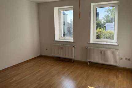 Wohnung Oberhermsdorf Oberhermsdorf - 2 Zimmer, 46 m&sup2;, 321&euro; | Angebot:27287064