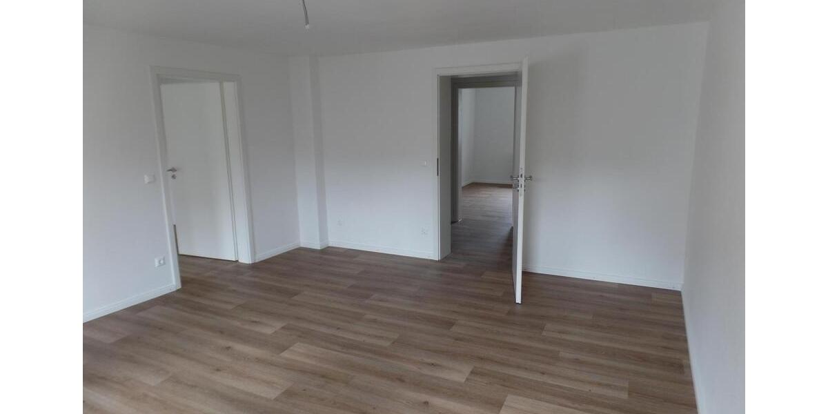 Etagenwohnung Görlitz - 4 Zimmer, 84 m&sup2;, 550&euro; | Angebot:26035925