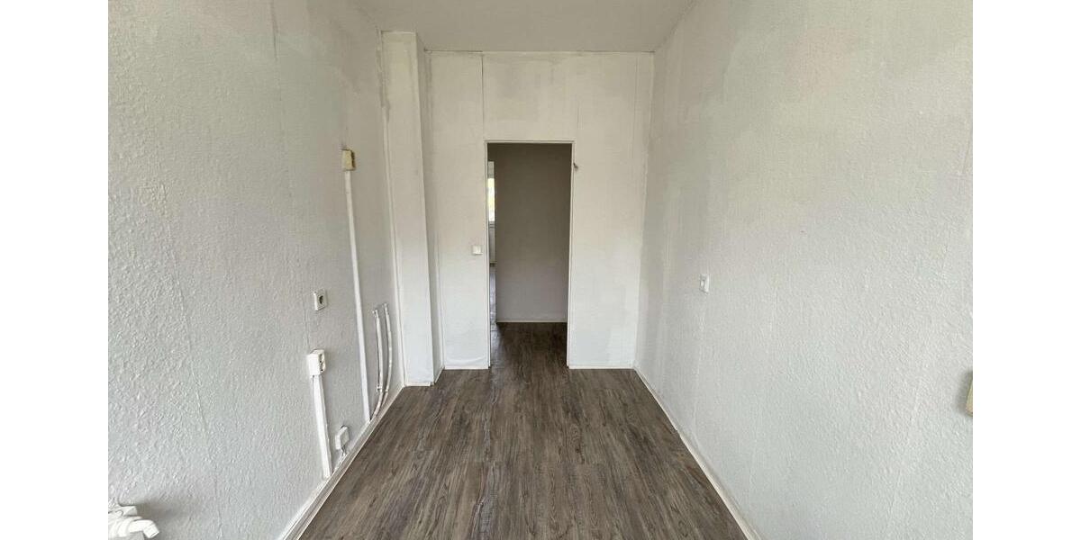 Etagenwohnung Grimma - 3 Zimmer, 61 m&sup2;, 336&euro; | Angebot:25991290