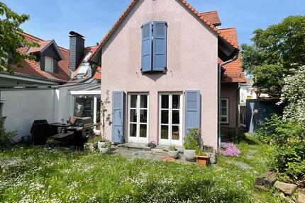 Haus zu vermieten in Friedrichsdorf Burgholzhausen 4 zimmer
