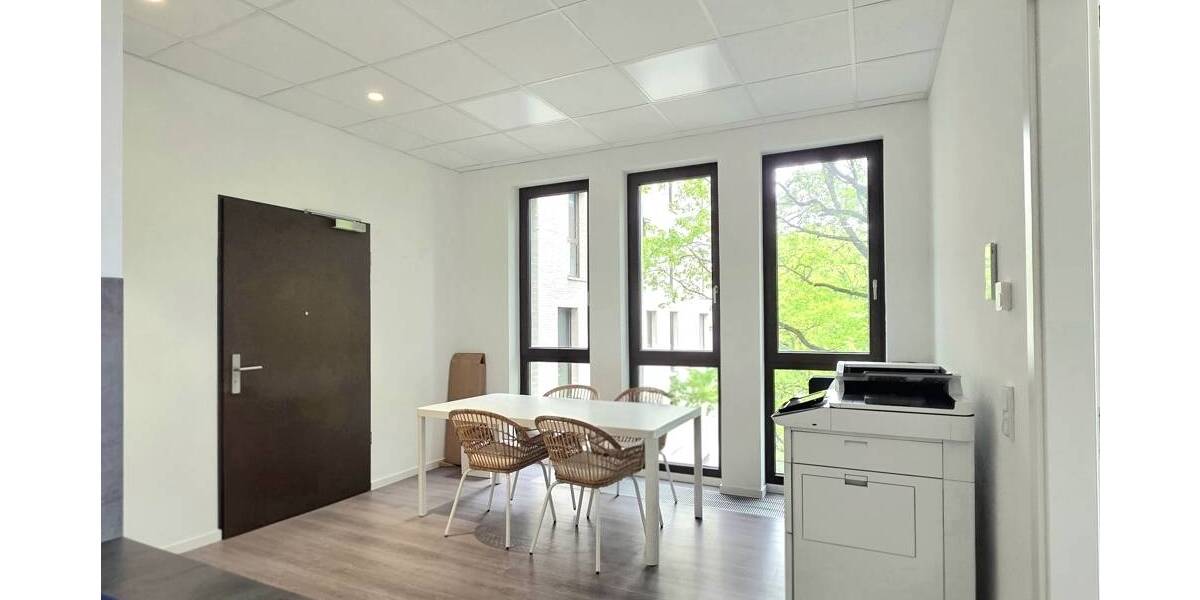 Gewerbeobjekt Berlin / Karlshorst Karlshorst - 6 Zimmer, 117 m&sup2;, 2.380&euro; | Angebot:26758702