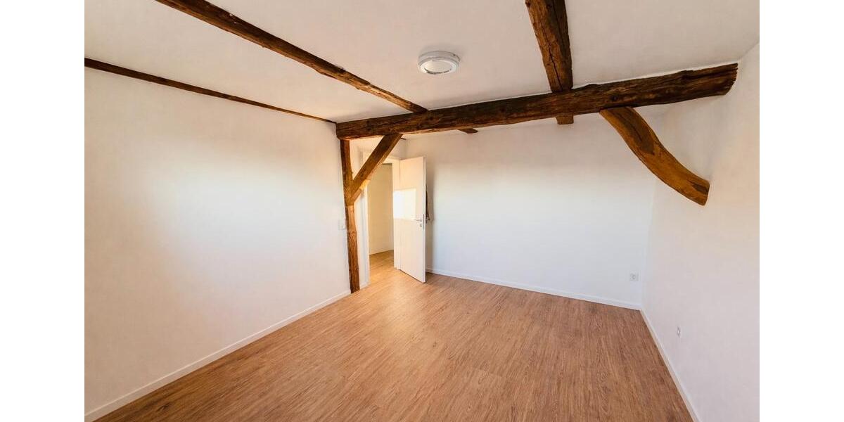 Maisonettenwohnung Bad Arolsen - 4 Zimmer, 100 m&sup2;, 1.000&euro; | Angebot:26286563