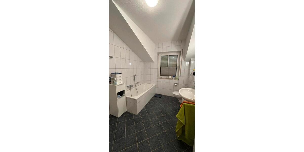 Dachgeschoßwohnung Nordhorn Bakelde - 3 Zimmer, 76 m&sup2;, 820&euro; | Angebot:24441782