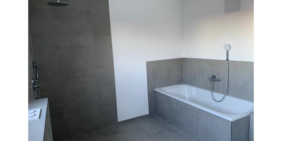 Etagenwohnung Neustadt an der Aisch - 3 Zimmer, 75 m&sup2;, 860&euro; | Angebot:24884523