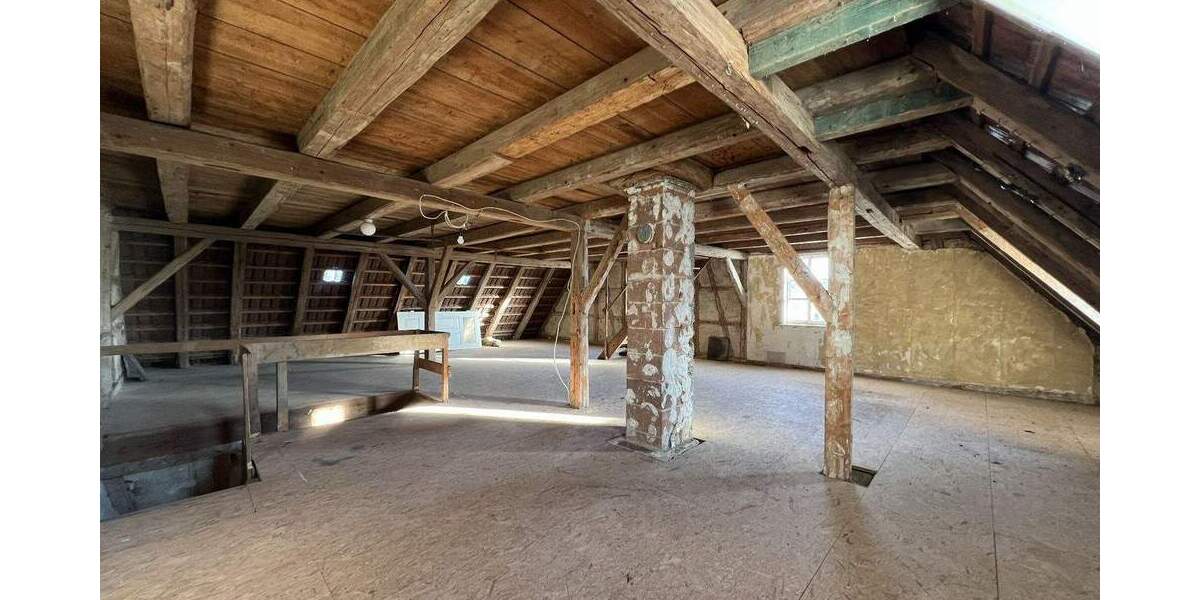 Bauernhaus, Landhaus Rottenburg am Neckar Wendelsheim - 4 Zimmer, 173 m&sup2;, 1.980&euro; | Angebot:25278455