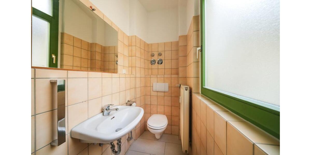 Etagenwohnung Gera Alt-Bieblach - 2 Zimmer, 67 m&sup2;, 430&euro; | Angebot:26289123