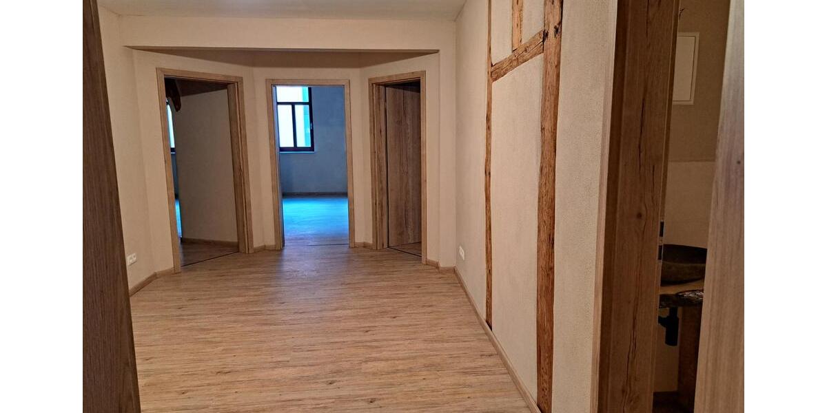 moderne 4-Raum Wohnung im Herzen von Altenburg 4 zimmer