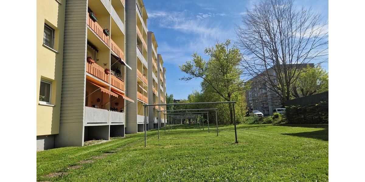 Etagenwohnung Glauchau - 4 Zimmer, 67 m&sup2;, 420&euro; | Angebot:25591473