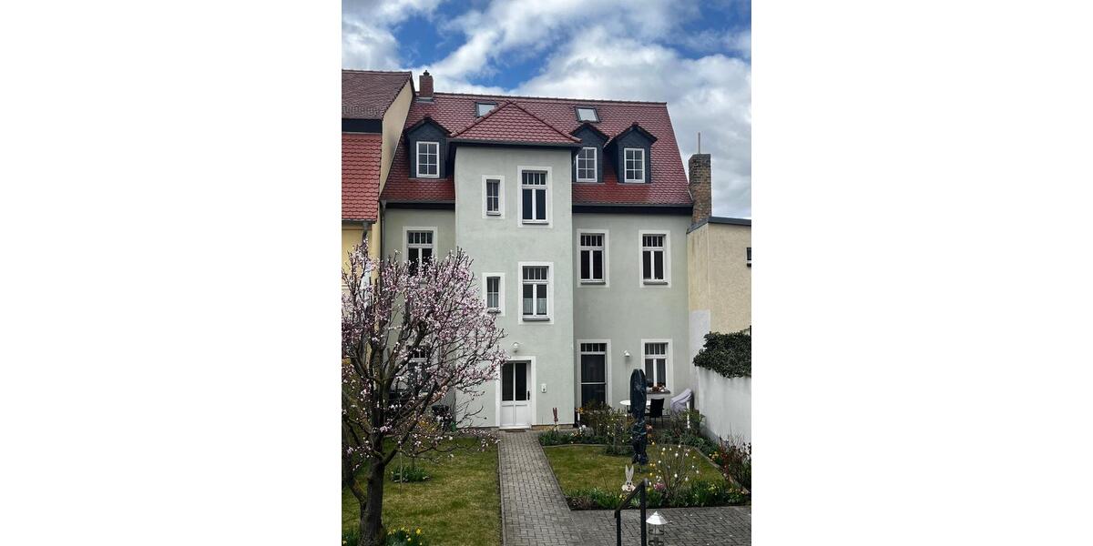 Dachgeschoßwohnung Querfurt - 2.5 Zimmer, 74 m&sup2;, 407&euro; | Angebot:25979197