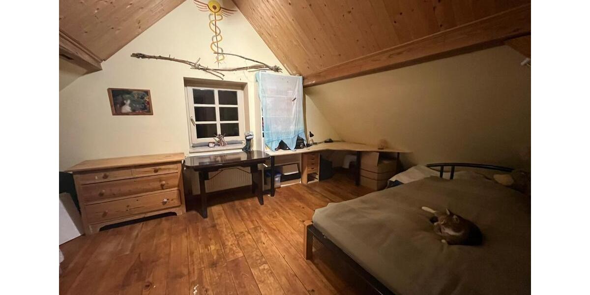 Einfamilienhaus Gemünden (Wohra) - 7 Zimmer, 185 m&sup2;, 1.500&euro; | Angebot:25315558