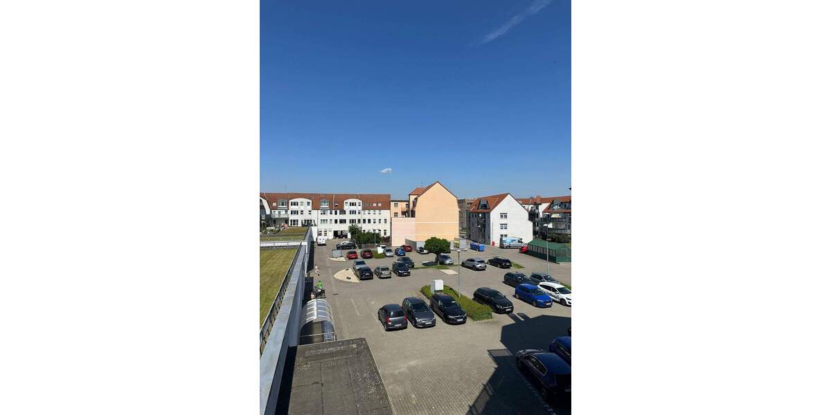 Etagenwohnung Bitterfeld-Wolfen Bitterfeld - 2 Zimmer, 69 m&sup2;, 450&euro; | Angebot:26016538