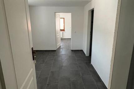 Wohnung Schwindegg - 3 Zimmer, 82 m&sup2;, 850&euro; | Angebot:26456231