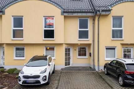 Haus Mechernich - 5 Zimmer, 155 m&sup2;, 1.450&euro; | Angebot:25252020