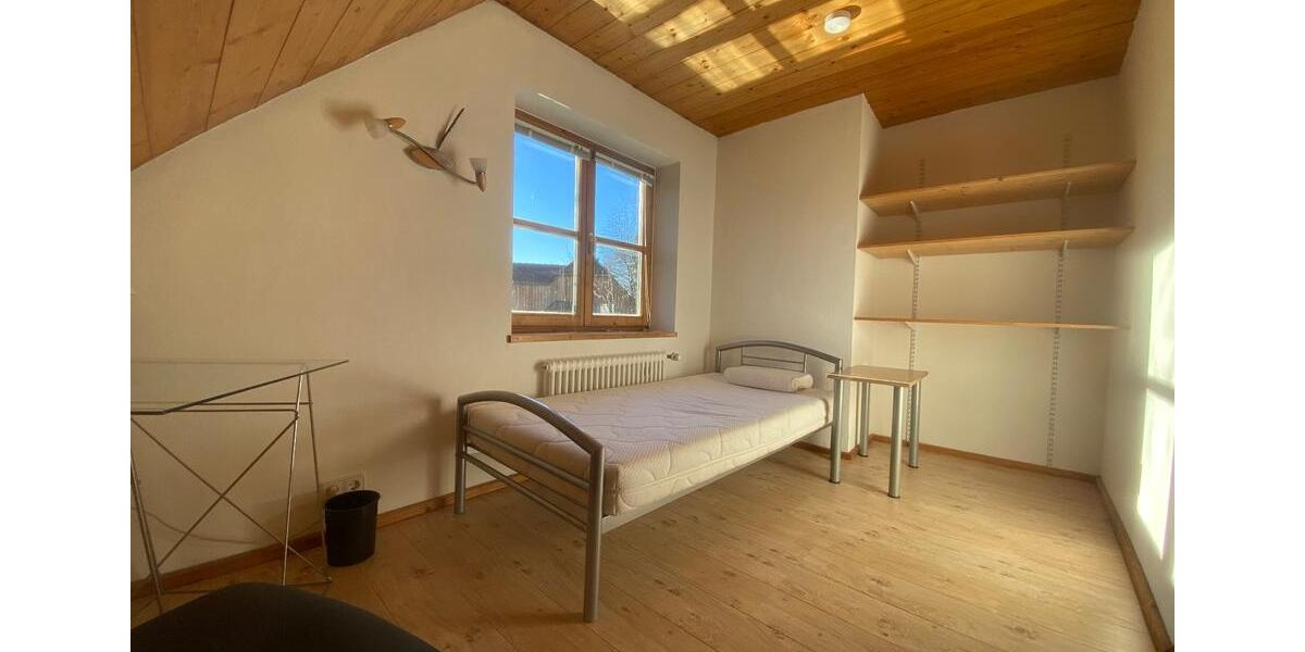 Wohnen auf Zeit Grafrath - 7 Zimmer, 200 m&sup2;, 650&euro; | Angebot:26669854