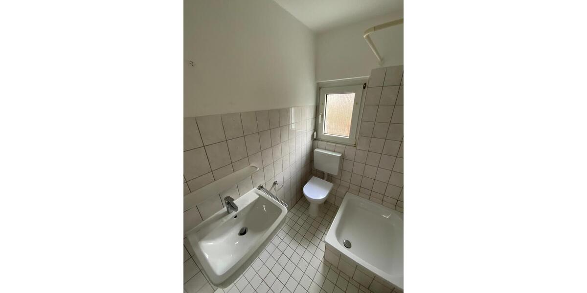 Erdgeschoßwohnung Plettenberg - 2 Zimmer, 42 m&sup2;, 349&euro; | Angebot:25906411