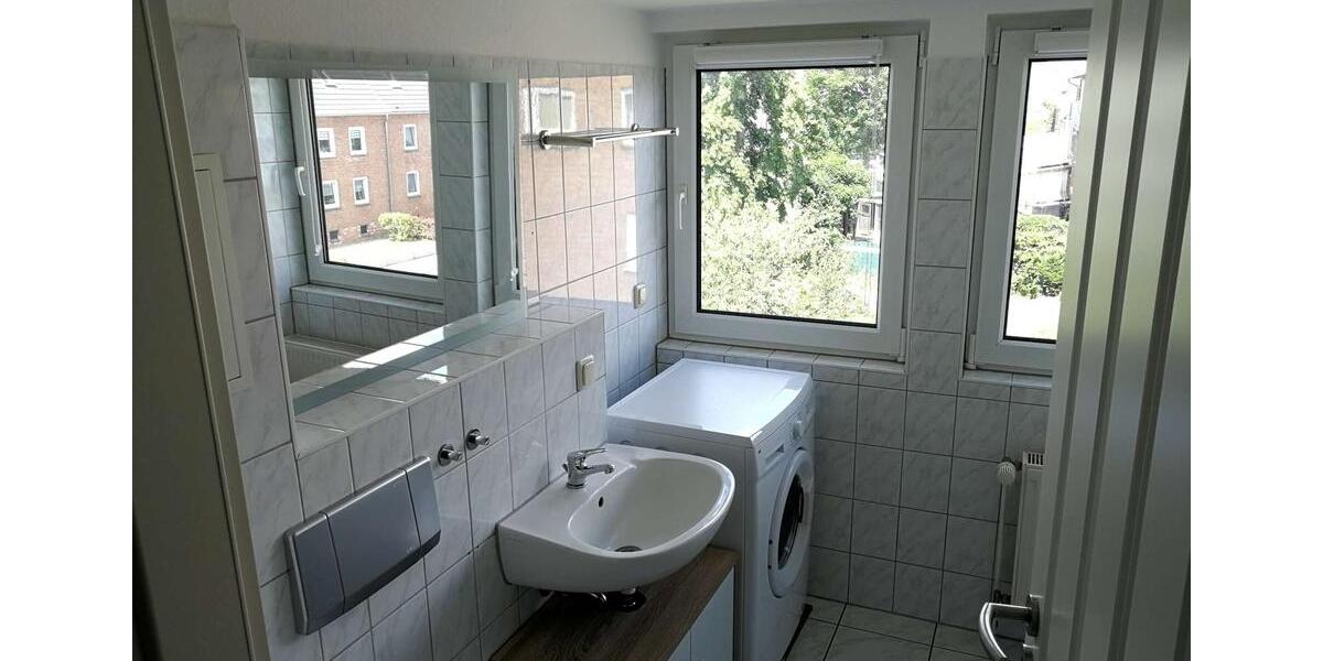 Dachgeschoßwohnung Neubrandenburg Datzeberg - 1.5 Zimmer, 44 m&sup2;, 449&euro; | Angebot:26416822