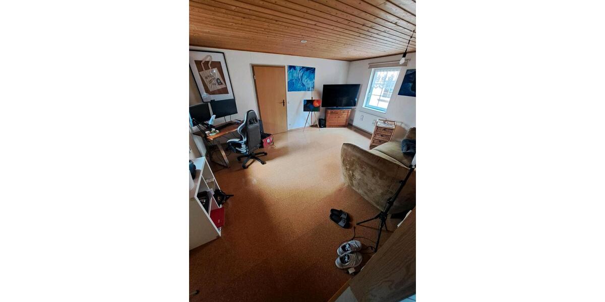 Etagenwohnung Bausendorf - 2 Zimmer, 50 m&sup2;, 330&euro; | Angebot:25216687