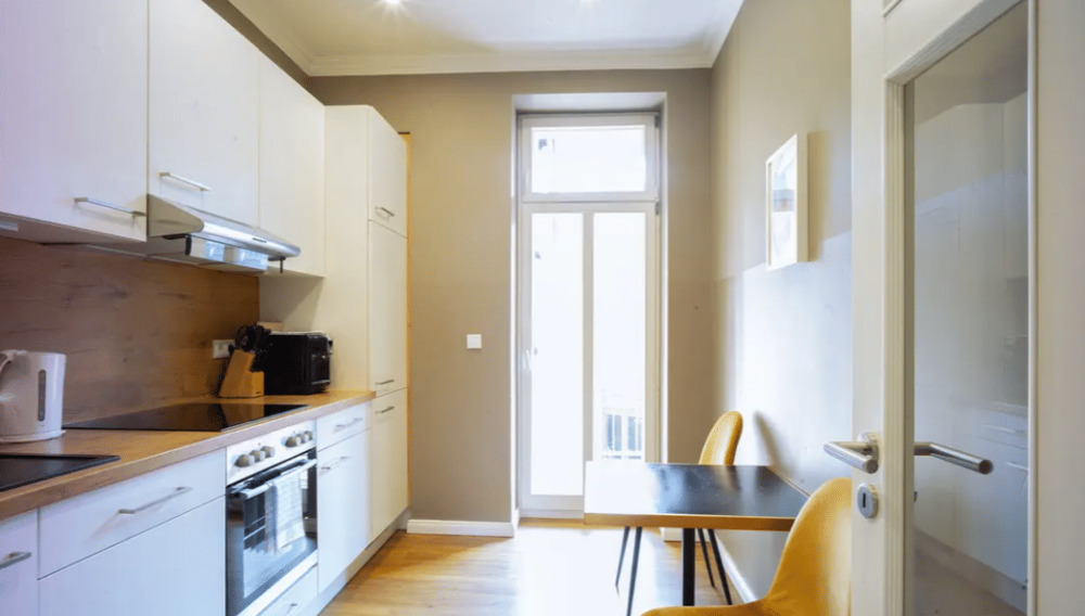 Etagenwohnung Ulm Mitte - 2 Zimmer, 65 m&sup2;, 500&euro; | Angebot:26844078