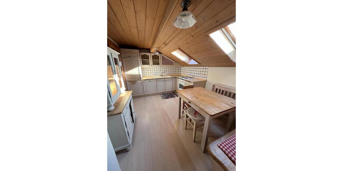 Dachgeschoßwohnung Petting - 3 Zimmer, 80 m&sup2;, 800&euro; | Angebot:26178365