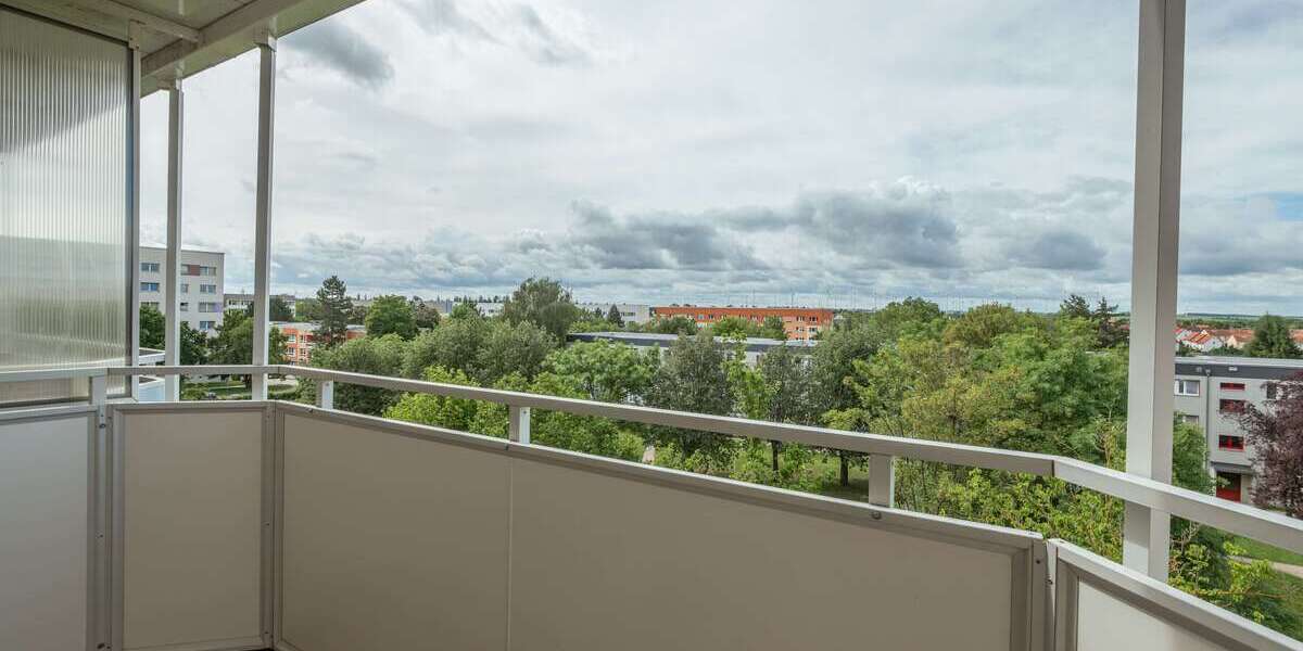 Etagenwohnung Weißenfels - 3 Zimmer, 62 m&sup2;, 375&euro; | Angebot:26837106