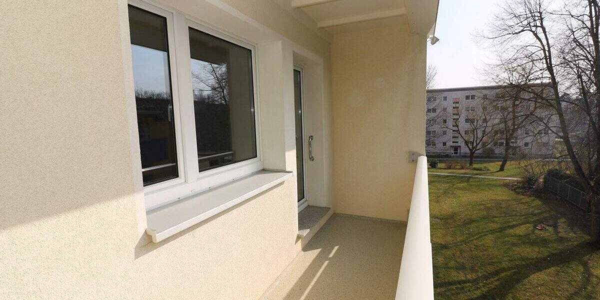 Etagenwohnung Freiberg - 3 Zimmer, 66 m&sup2;, 469&euro; | Angebot:25899902