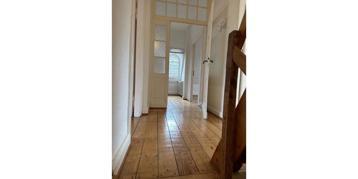 Dachgeschoßwohnung Bad Honnef - 2 Zimmer, 55 m&sup2;, 930&euro; | Angebot:26407196