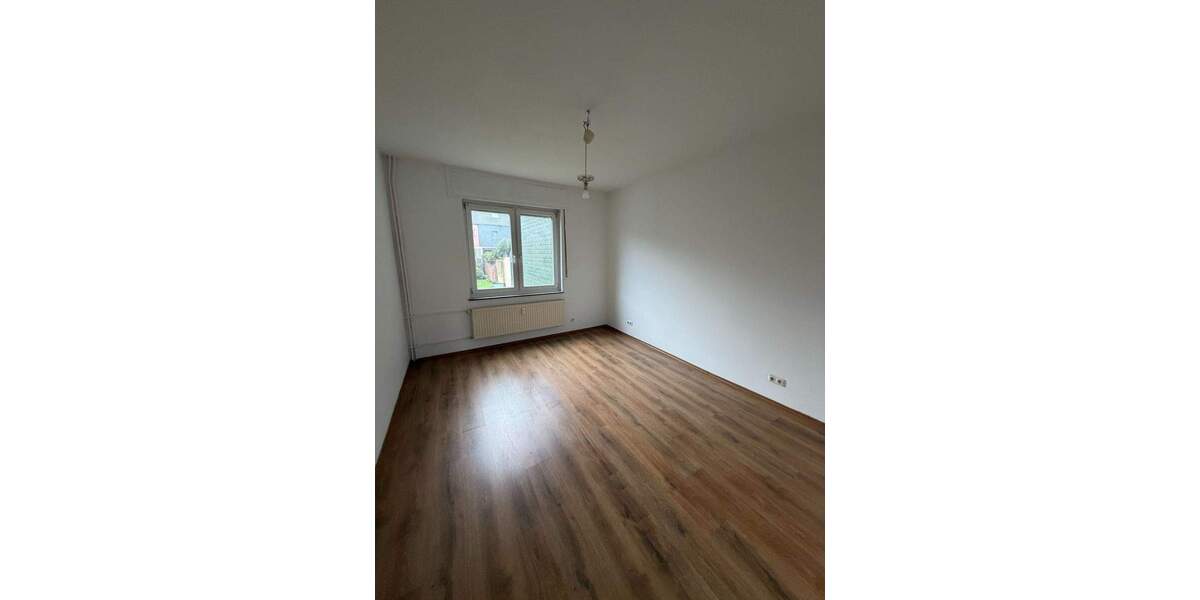 Etagenwohnung Duisburg Mittelmeiderich - 3 Zimmer, 61 m&sup2;, 500&euro; | Angebot:24909560