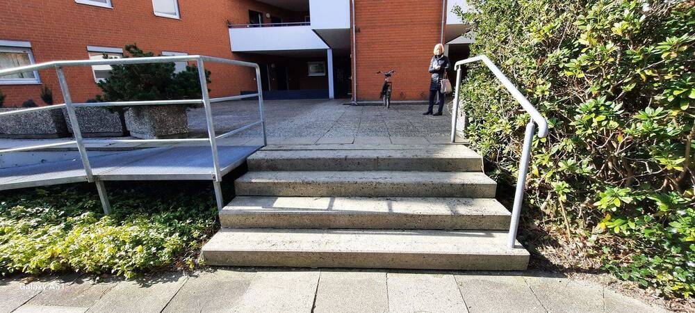 Etagenwohnung Uelzen - 2 Zimmer, 70 m&sup2;, 245&euro; | Angebot:26290209