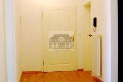 Wohnung Baden-Baden Baden - 2 Zimmer, 75 m&sup2;, 720&euro; | Angebot:27014275