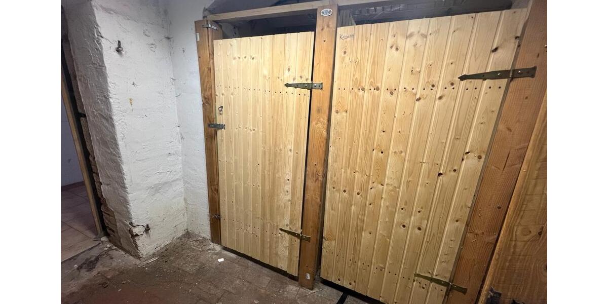 Etagenwohnung Schleusingen - 4 Zimmer, 103 m&sup2;, 980&euro; | Angebot:23831021