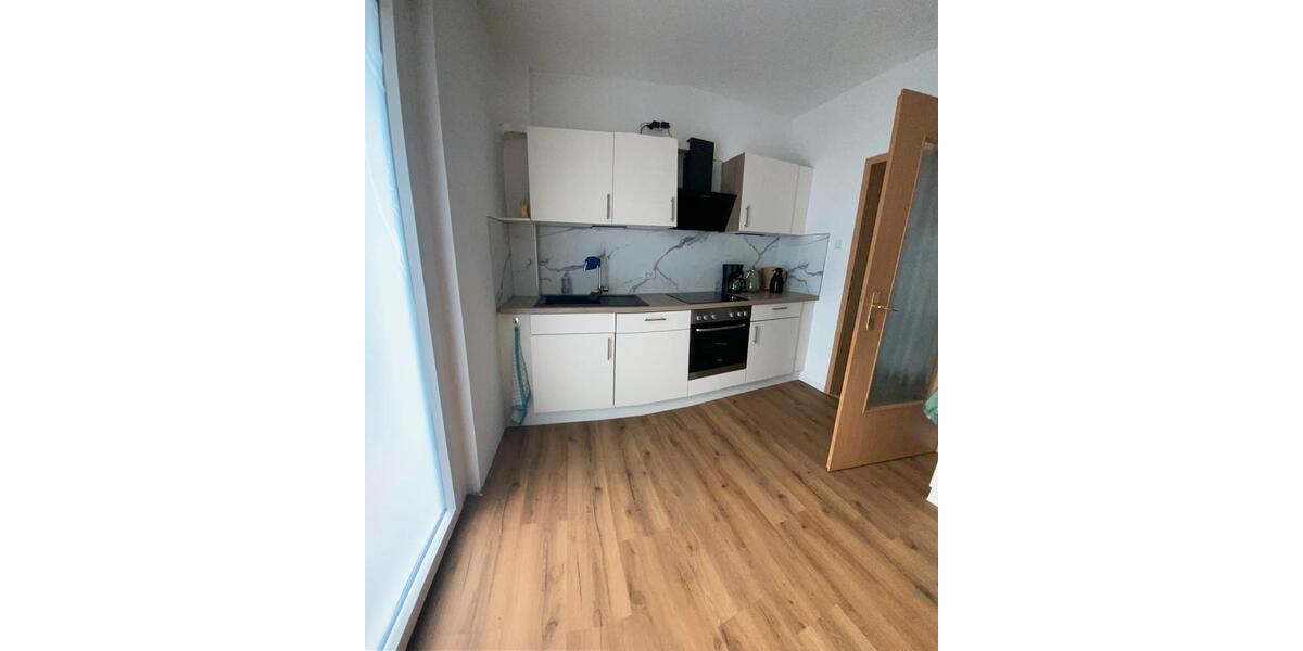 Erdgeschoßwohnung Oldenburg Ziegelhof - 3 Zimmer, 90 m&sup2;, 1.700&euro; | Angebot:25936305