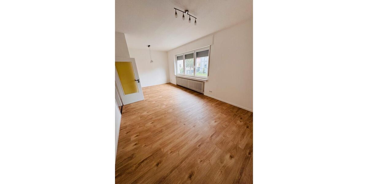 Erdgeschoßwohnung Herford - 3 Zimmer, 84 m&sup2;, 898&euro; | Angebot:26297061