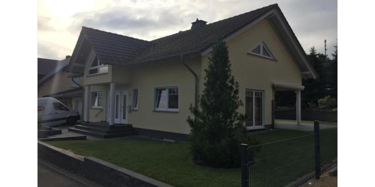 Einfamilienhaus Nentershausen - 7 Zimmer, 211 m&sup2;, 1.600&euro; | Angebot:24784670