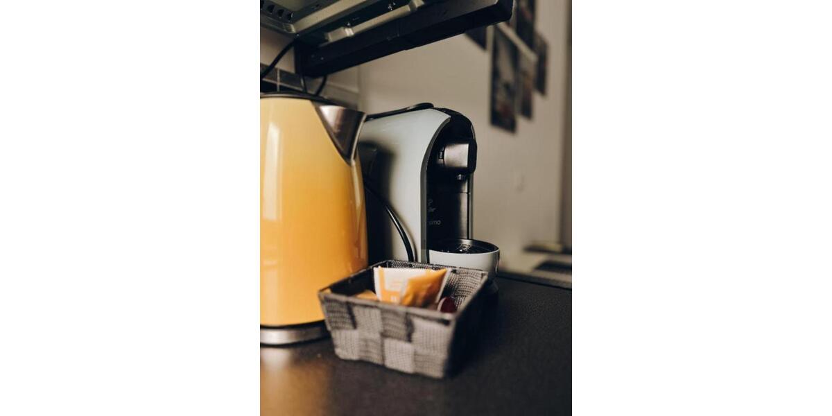 Etagenwohnung Freiberg am Neckar - 1 Zimmer, 16 m&sup2;, 700&euro; | Angebot:24660071