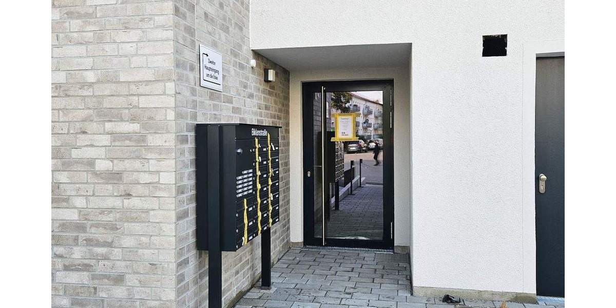 Etagenwohnung Stuttgart Untertürkheim - 3 Zimmer, 89 m&sup2;, 1.590&euro; | Angebot:23059545