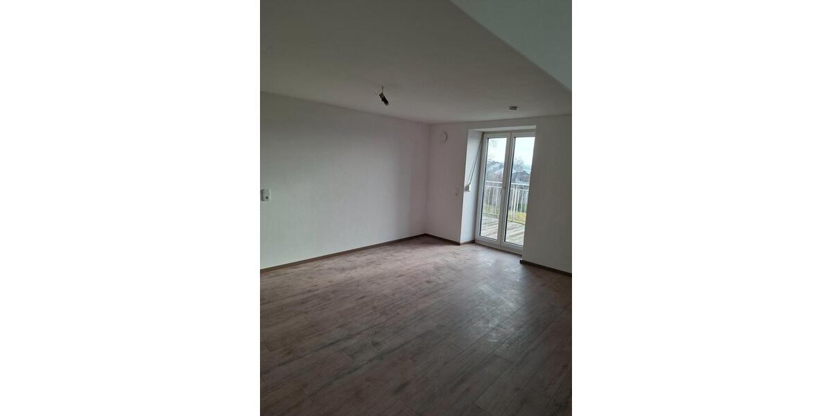 Etagenwohnung Bad Abbach - 3.5 Zimmer, 75 m&sup2;, 980&euro; | Angebot:25993344