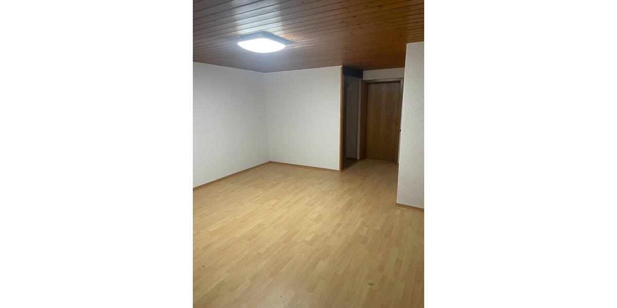 Erdgeschoßwohnung Bad König - 2 Zimmer, 50 m&sup2;, 600&euro; | Angebot:26618328