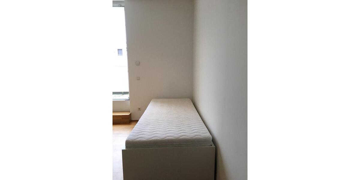 Wohnen auf Zeit Frankfurt am Main Gallus - 1 Zimmer, 22 m&sup2;, 600&euro; | Angebot:26610650