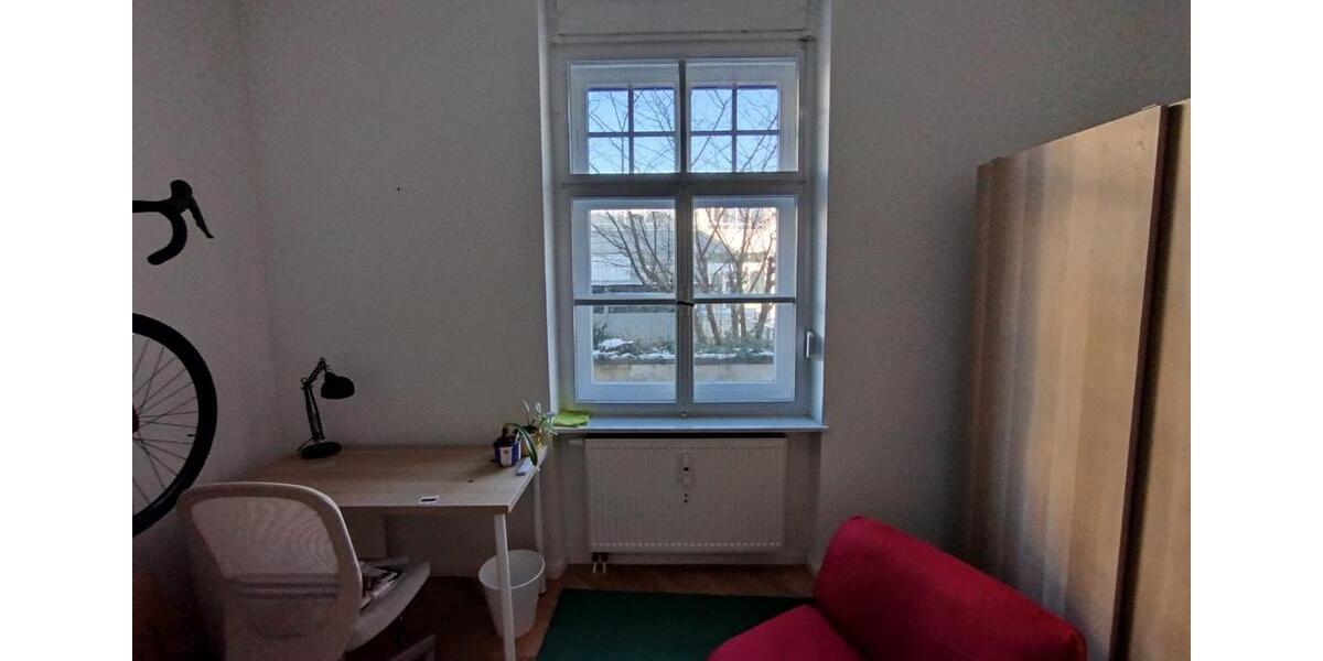 WG-Zimmer mit Garten in Innenstadtnähe 16 zimmer