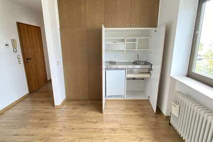 Wohnung Kaiserslautern - 1 Zimmer, 25 m&sup2;, 355&euro; | Angebot:25611514
