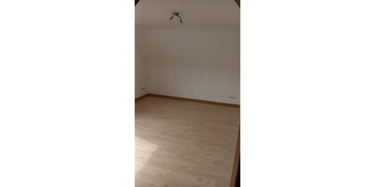 2 Zimmer Wohnung in Neustadt bei Coburg ab sofort 2 zimmer